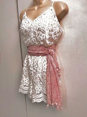 MOD on Trend white lace romper